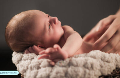 Mit tud a 2 hetes baba?